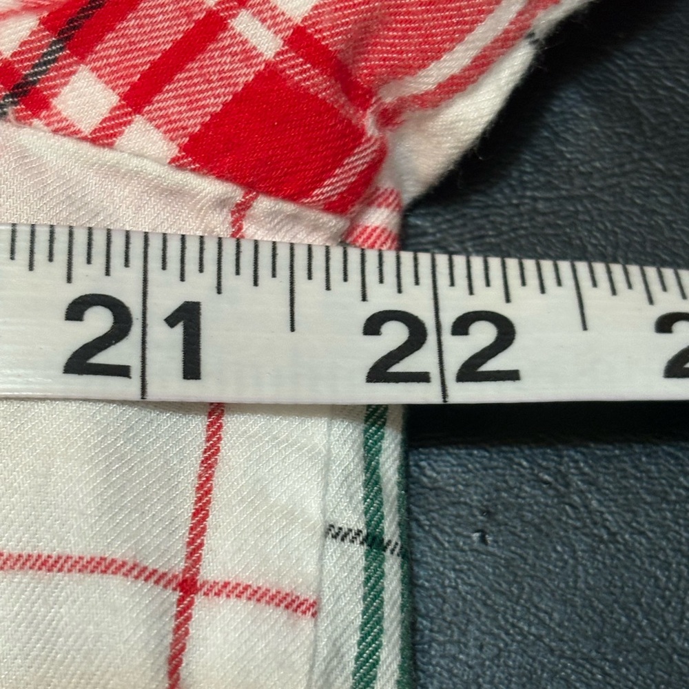 Victoria's Secret Red and Green Plaid Pajama Set size M - Picture 8 of 16